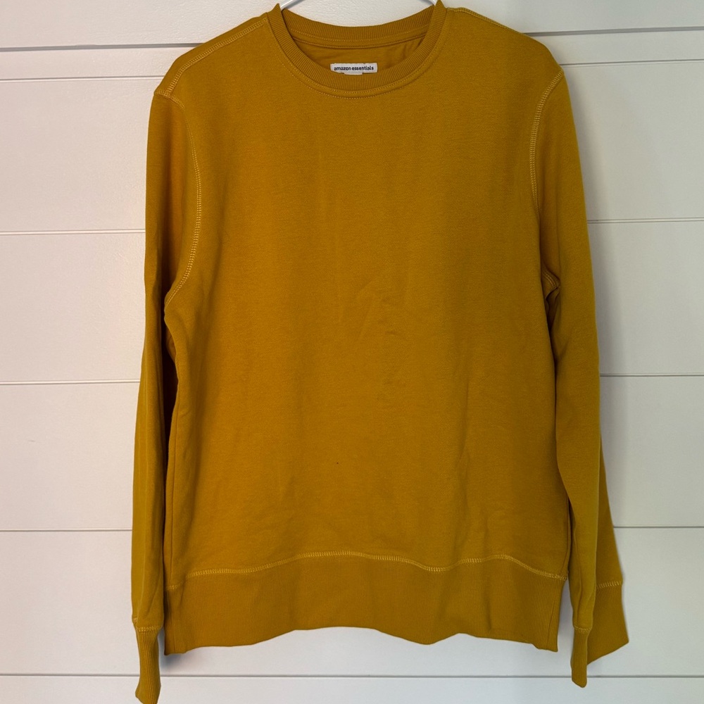 Amazon Essentials Men's Mustard Sweater, Men’s M